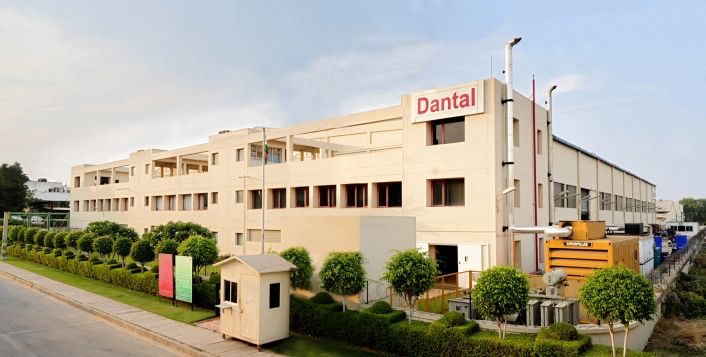 Dantal, Manesar